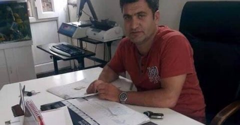 İŞ İNSANI AĞAÇTA ASILI BULUNDU