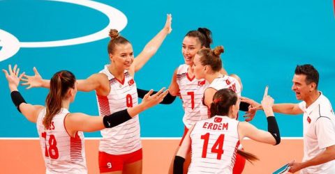 A MİLLİ KADIN VOLEYBOL TAKIMIMIZ ÇİN’İ 3-0 MAĞLUP ETTİ