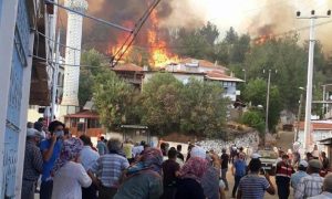 Kavaklıdere’deki yangında beş ev yandı  
