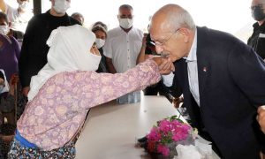 Kılıçdaroğlu : “Evi yıkılan ve yananların evlerini biz yapacağız “