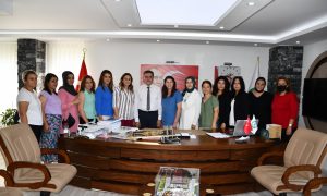 Başkan Toksöz, AK Parti kadın kollarıyla kahvaltıda bir araya geldi