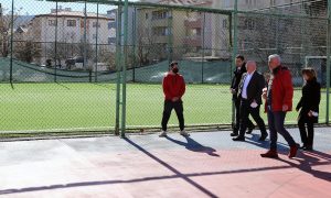 Halı Saha Ve Kafeterya Yakında Hizmete Açılıyor