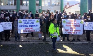 Elektrik zammı protestosunda hükümet istifa sesleri