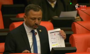 CHP’Lİ ERBAY; “BIÇAK KEMİĞE DAYANDI “