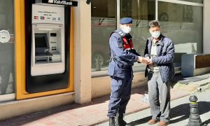 DOLANDIRILMAKTAN  SON ANDA JANDARMA KURTARDI