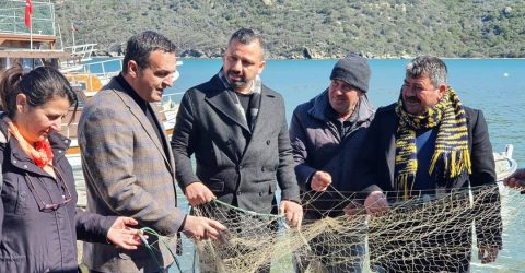 CHP’li Erbay: Balıkçılarımızı dünya ile rekabet edebilir duruma getireceğiz