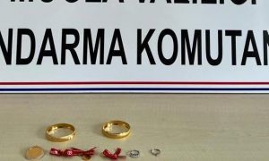 ÇALINAN ALTINLARINA KAVUŞTU