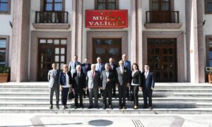 Muğla Ticaret ve Sanayi Odasının Yeni Yönetimi Vali Orhan Tavlı’yı ziyaret etti