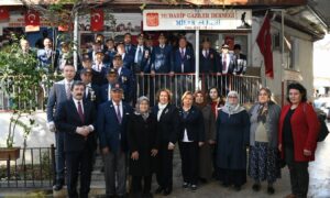 Vali  Tavlı gazilerle bir araya geldi