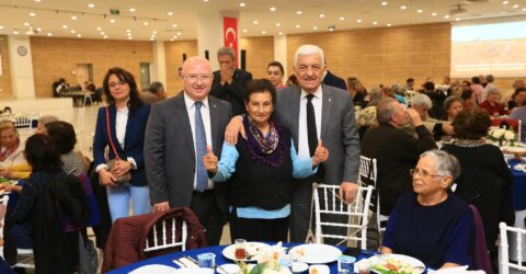  “Yaşlılarımızın Sağlık ve Sosyal ihtiyaçlarını Karşılıyoruz”