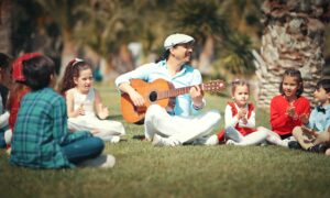 ”FOÇA BELEDİYESİ”NDEN 23 NİSAN PROJESİNE DESTEK! 