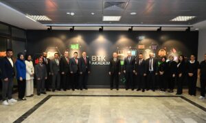 BTK AKADEMİ, SİBER VATAN İÇİN HEM EĞİTİYOR HEM İSTİHDAM SAĞLIYOR…