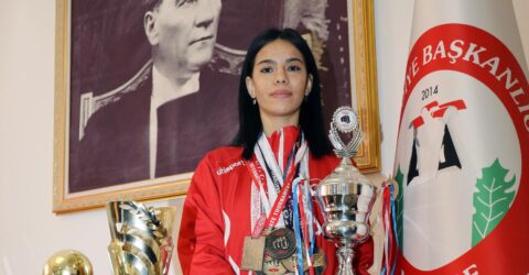 GÖKSU ÇELİK MİLLİ TAKIMA SEÇİLDİ