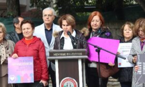 “Medeni Kanun budanmaya çalışılıyor”