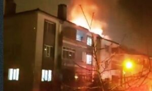 Muğla Menteşe’de evin çatısına düşen yıldırım korku yarattı
