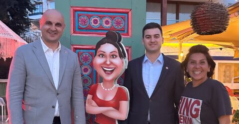 30 YILLIK İŞLETMECİ SİYASETE ATILDI 