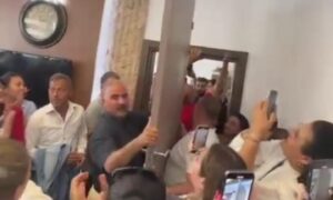 Belediye Başkanı dediğin böyle olur!
