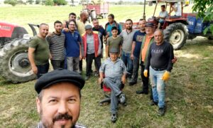 Büyükşehir Üretiyor Üreticinin Yüzü Gülüyor