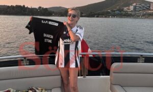 Sharon Stone Beşiktaş Formasıyla Bodrum’ u salladı