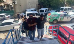 Eşini Bıçak darbesiyle öldürerek kaçan  katili Polis hemen yakaladı.