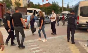 Bozdoğan yangını Muğla Kavaklıdere ilçesini tehdit ediyor