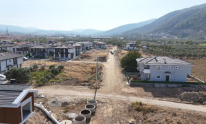 Çocuklar istedi diye yol çalışması başlatıldı