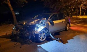 Muğla_ Menteşe’de Otomobil Motosiklet çarpıştı. Motosiklet sürücüsü 17 yaşındaki genç hayatını kaybetti.