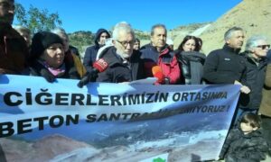 Gölköy’de 100 hektarlık mera alanına  beton santrali kurdular