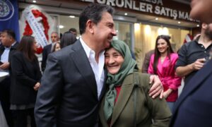 Başkan Aras’tan Anneler Günü Mesajı