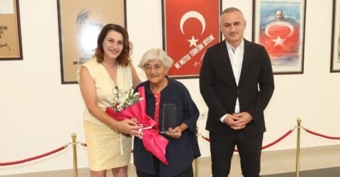 Gazi Mustafa Kemal Atatürk Sergisi Sanatseverlerle Buluştu