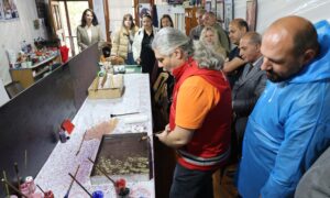 Erasmus Projesi Ortaklarından  Geleneksel Ebru Deneyimi
