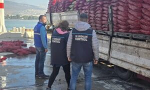 27 Ton kaçak Midye yakalandı