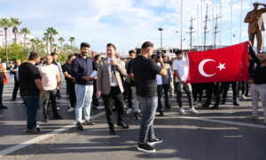 Marmaris kapalı çarşı esnafı açık çarşıya karşı