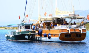 Büyükşehir, Deniz Temizliği İçin Atık Alım Kapasitesini Artırıyor