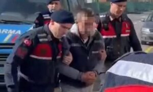 Sekiz Mart Kadınlar gününde tartıştığı  eşini öldüren şahıs tutuklandı