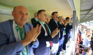 Muğla Valisi Dr. İdris Akbıyık, “Bodrumspor’umuz un aldığı galibiyet Muğla’ya gurur  yaşatmıştır”