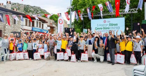 Çevre gününde 1 ton Kireç Dağıtıldı