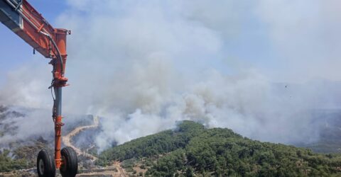 Fethiye Göcek Gökçeovacık yangını Büyüyor