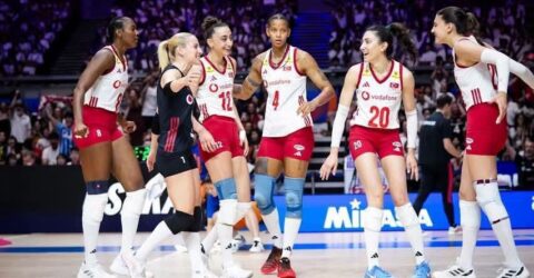 Kadın Voleybol Milli Takım açıklandı . Maç 23 Temmuzda.