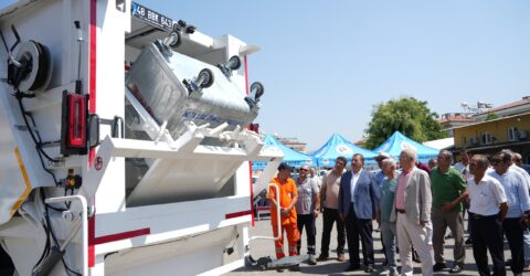 Milas Belediyesine yeni nesil Çöp Kamyonu iki adet Forklift   alındı